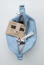 THE DAISY CARD WALLET - BUTTER YELLOW CROC