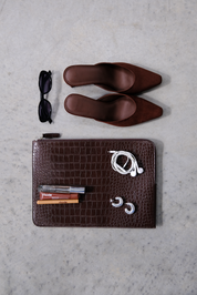 THE ZOE LAPTOP SLEEVE - CHOCOLATE CROC