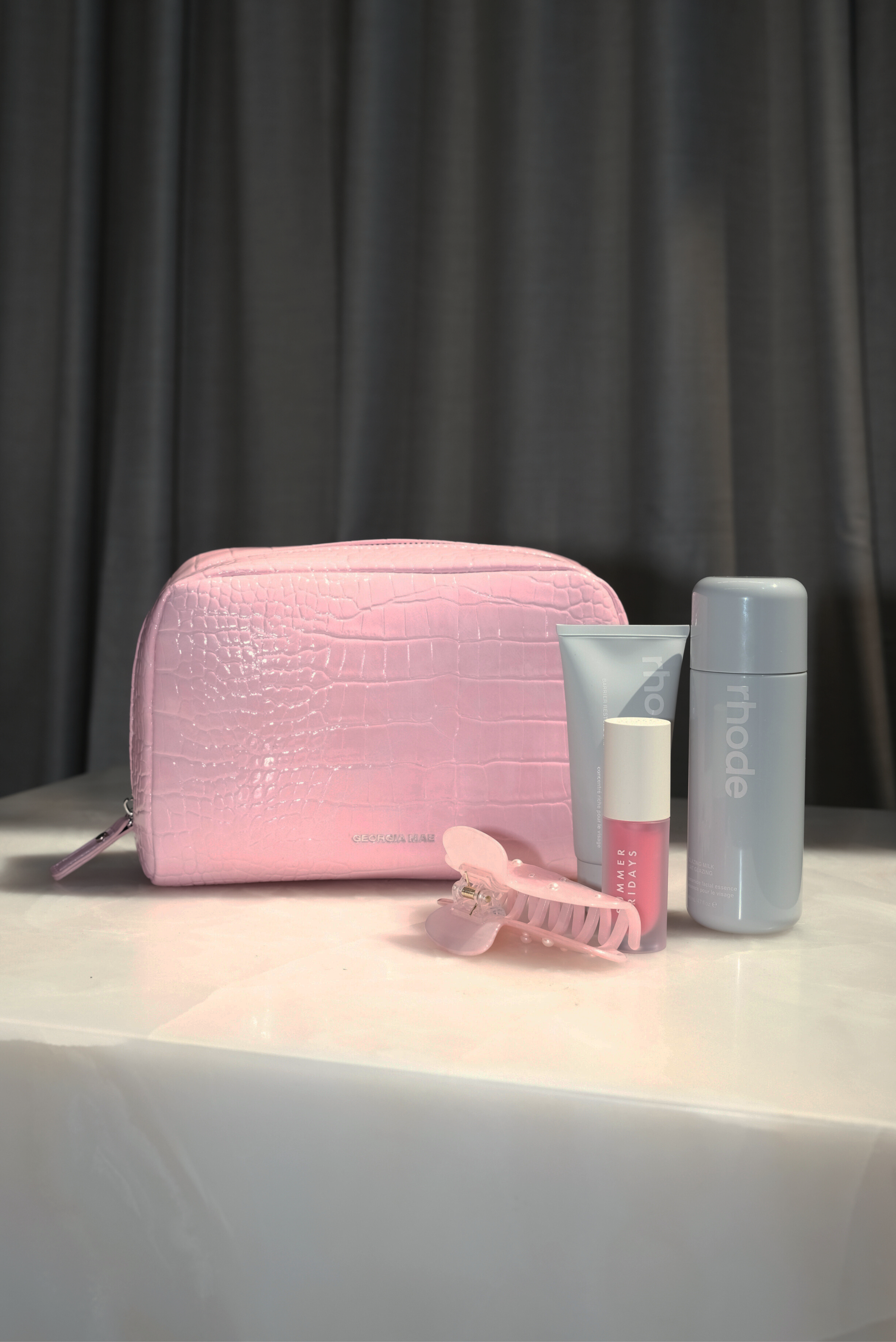 THE GIA MAKE UP BAG - PINK
