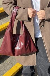 THE JONES BAG - BURGUNDY CROC