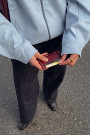 THE RAE STUD CARD WALLET - BURGUNDY